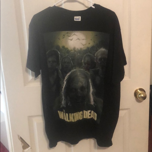 COPY - The Walking Dead Distressed Zombies Men’s T-Shirt - Picture 2 of 6